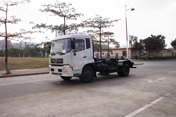 东风EQ5120ZXXS3车厢可卸式垃圾车