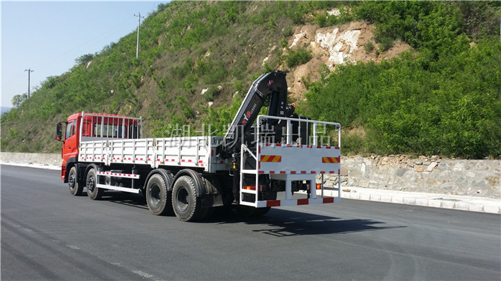 DWJ5311JJH型计量检衡车（左后）